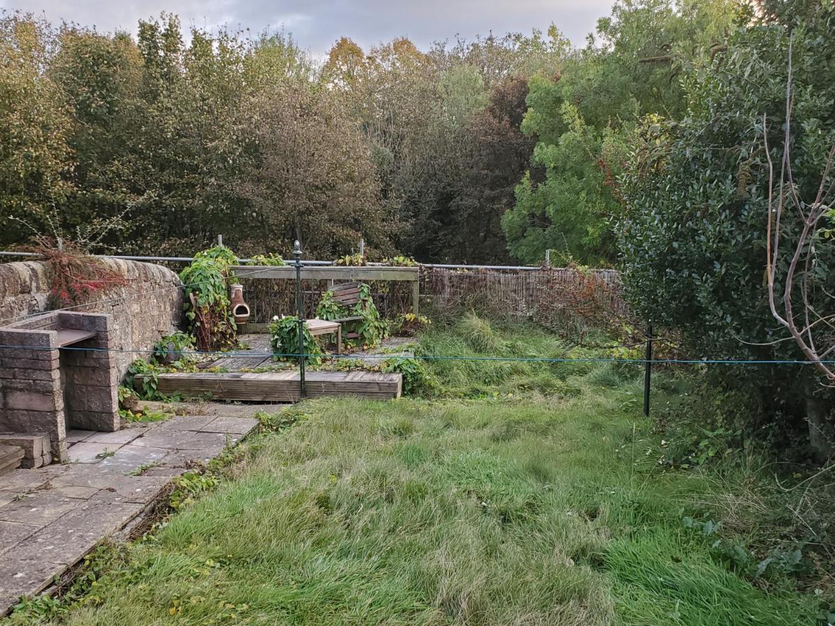 Carvetii - Mayhaven House - Tranquil Cul-De-Sac - 2 Bedrooms, Sleeps 4 Guests Dunfermline Esterno foto